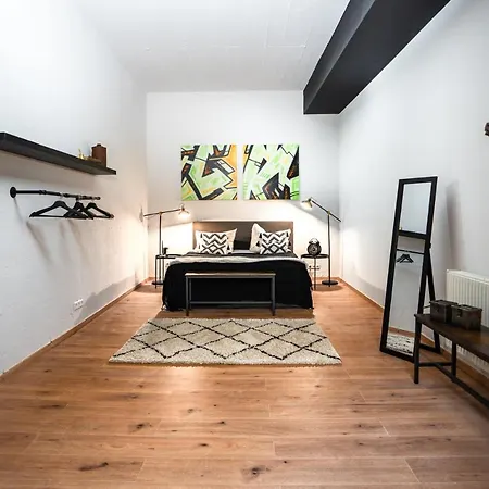 Design Loft - 200Qm2 - Heimkino - Bestlage - Parkplatz Wiesbaden Exterior photo
