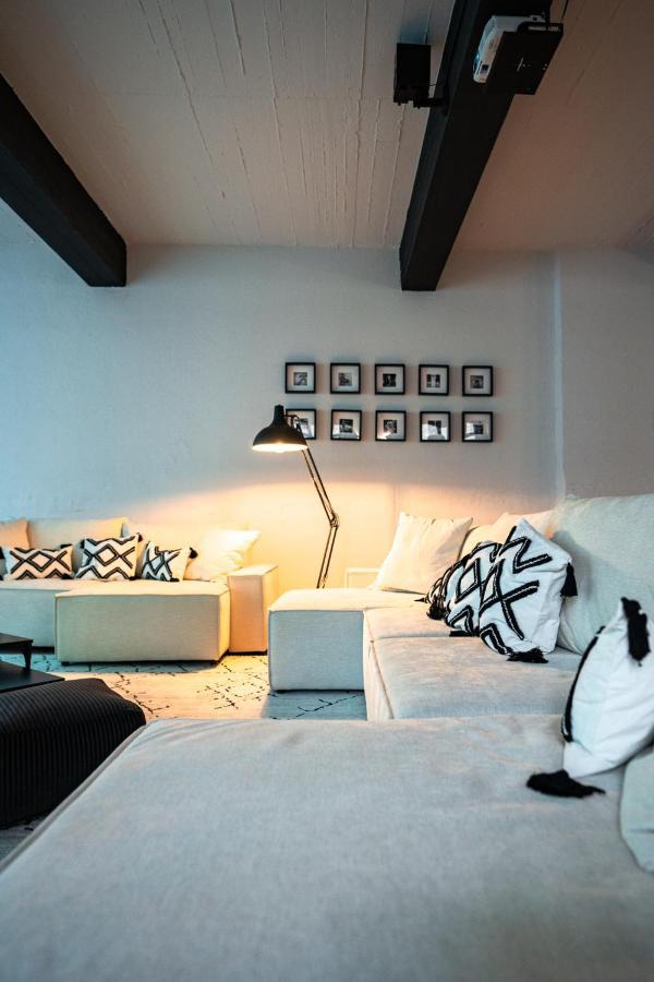 Design Loft - 200qm2 - Heimkino - Bestlage - Parkplatz Wiesbaden
