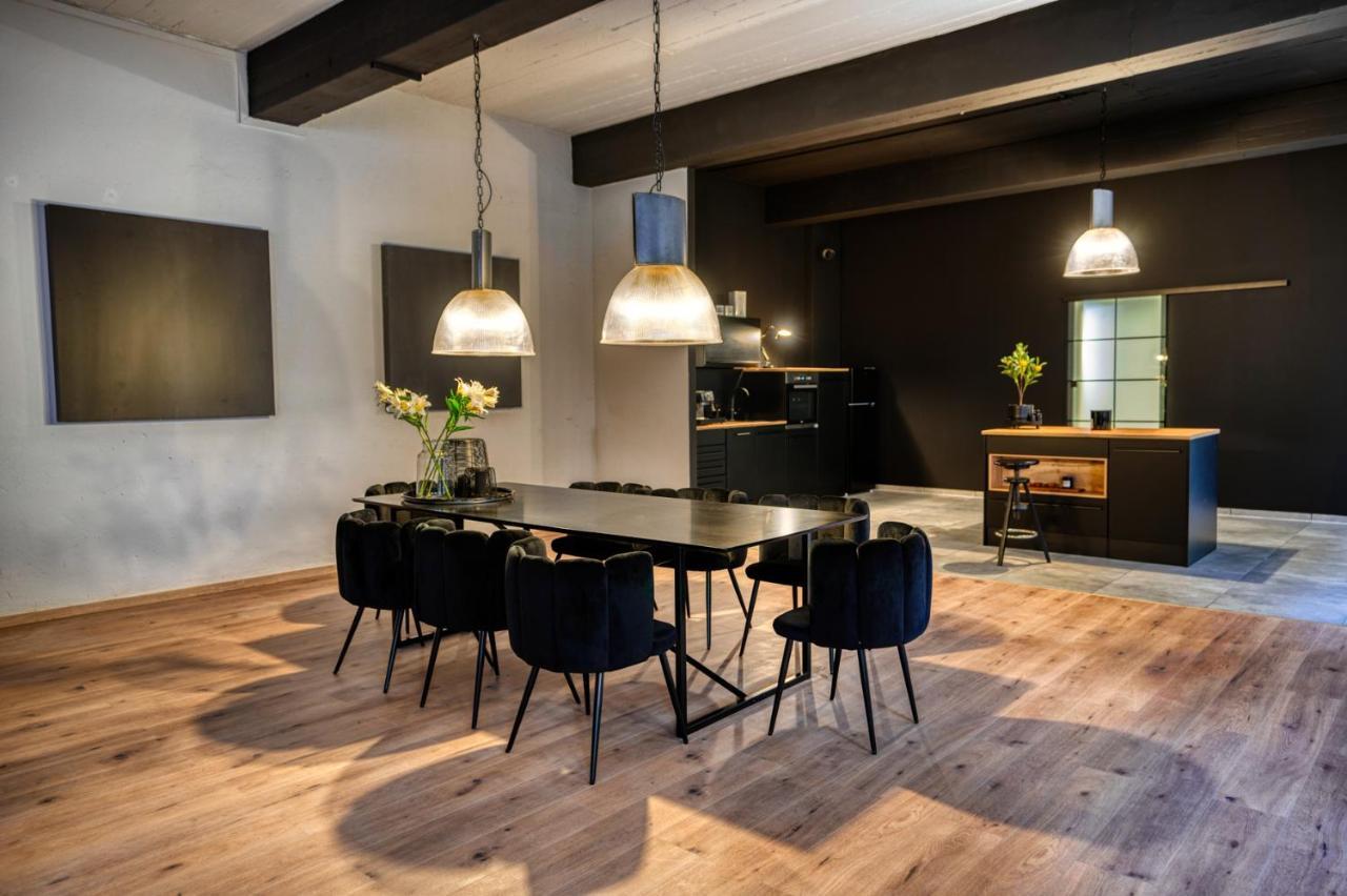 Design Loft - 200qm2 - Heimkino - Bestlage - Parkplatz
