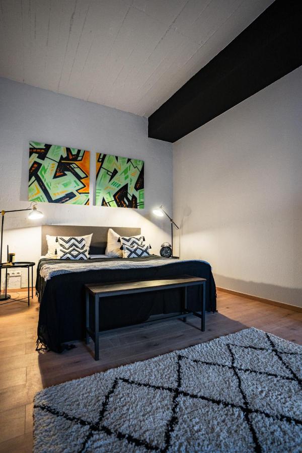 Design Loft - 200qm2 - Heimkino - Bestlage - Parkplatz Wiesbaden