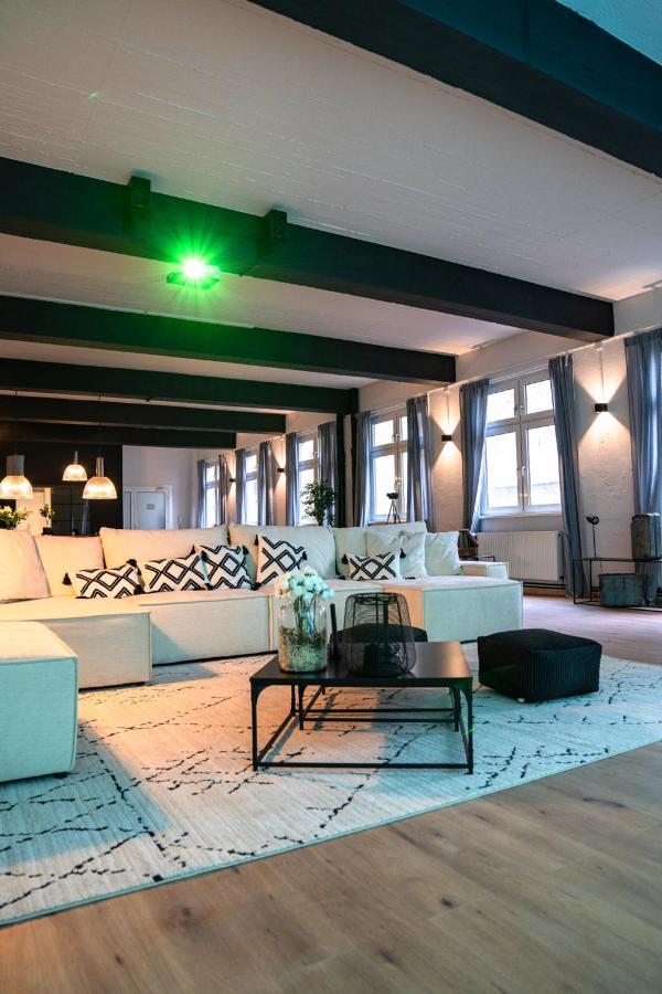 Design Loft - 200qm2 - Heimkino - Bestlage - Parkplatz * Wiesbaden
